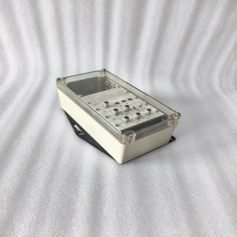 DEIF Full-Auto Synchronising Relay – Automatic Generator Synchronization Controller | Industrial Synchronizing Relay thumbnail 2