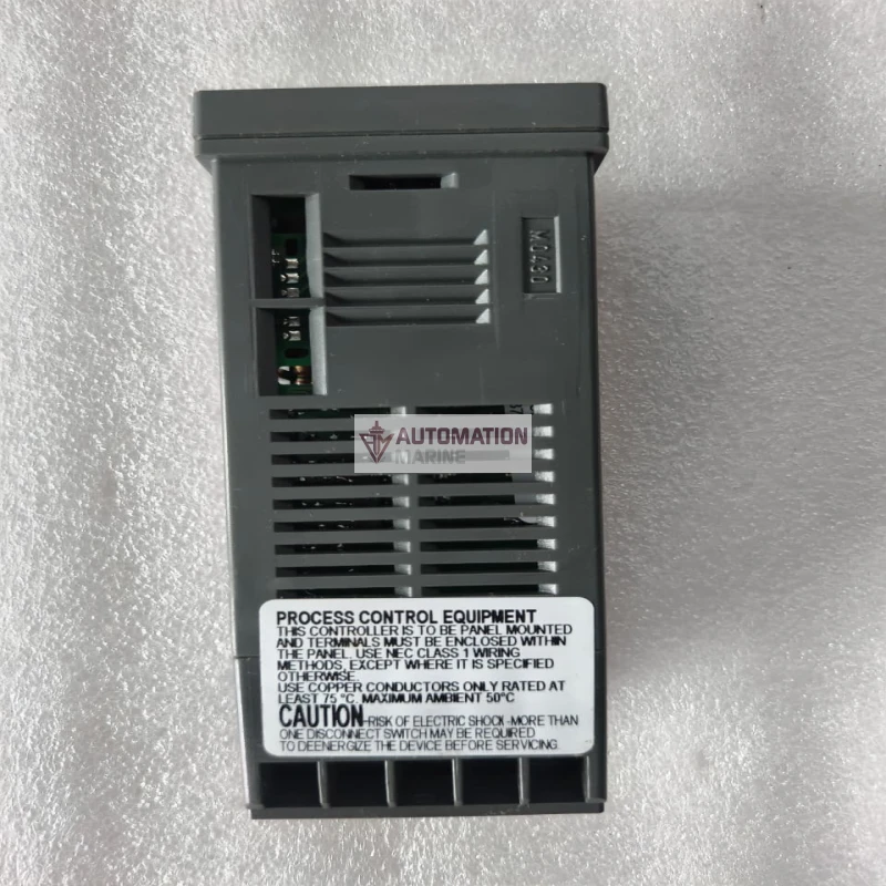 ERO Electronic LME491150000 Industrial Temperature / Process Controller, 24 VAC/DC, RTD Input, Dual Relay Output thumbnail 3
