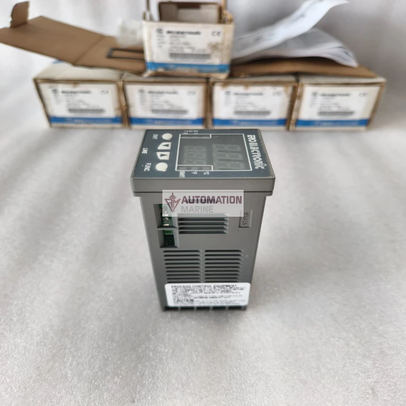 ERO Electronic LME496130000 Temperature Controller – 100/240 VAC, RTD/Thermocouple Input, SSR + Relay Output thumbnail 5