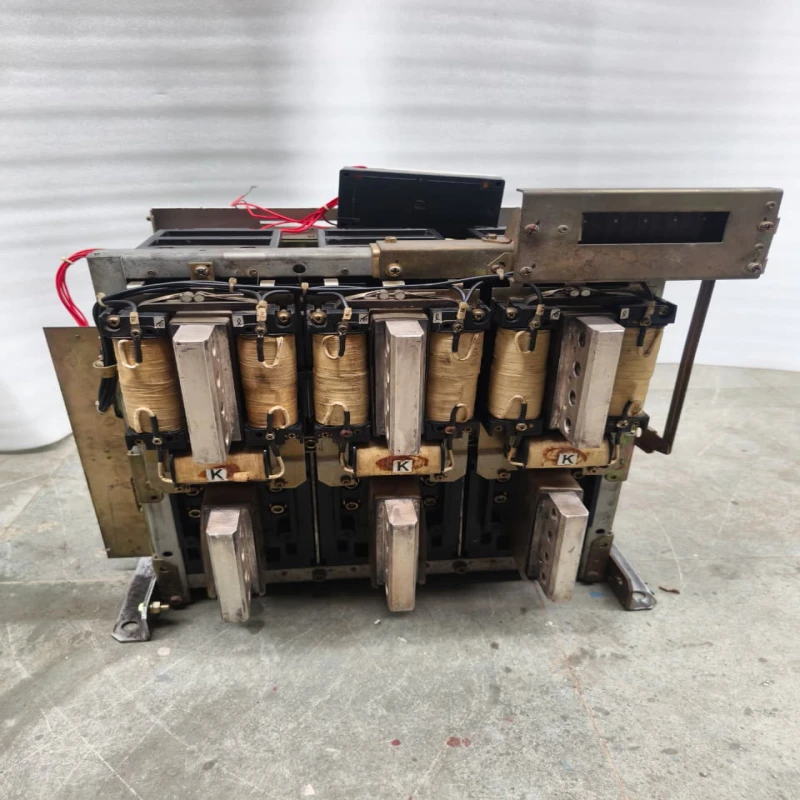 Hyundai HAT40 Air Circuit Breaker ACB | 4000A Low Voltage Air Circuit Breaker | Hyundai Heavy Industries Industrial Power Protection thumbnail 5