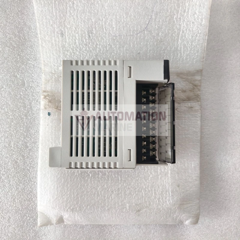 L And T LX70-AI4C LX70 Series Analog Input Unit Module thumbnail 4