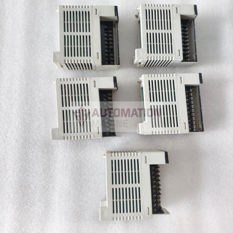 L And T LX70 X16D1 LX70 Series DC Input Module thumbnail 2