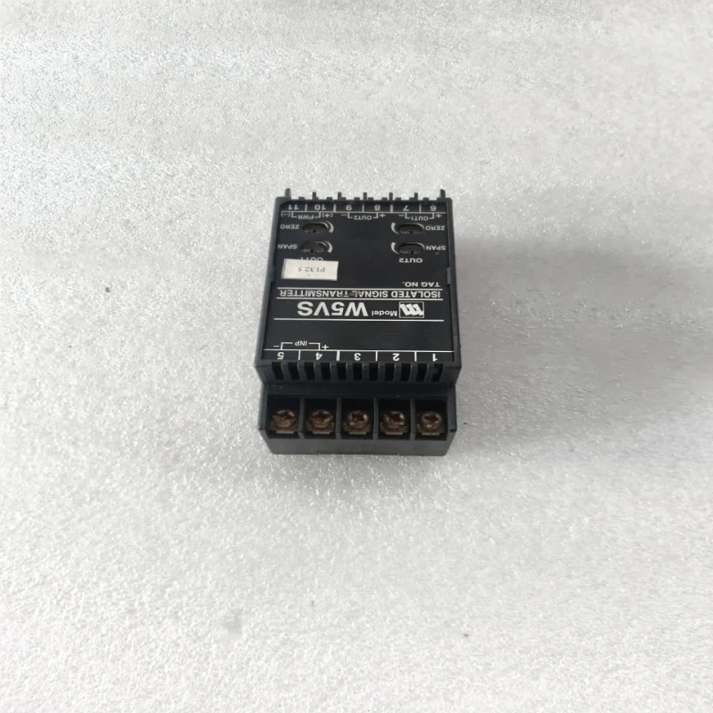 M-SYSTEM W5VS-AAA-R Isolated Signal Transmitter | Industrial Signal Conditioner And Signal Converter | DIN Rail Mount thumbnail 2