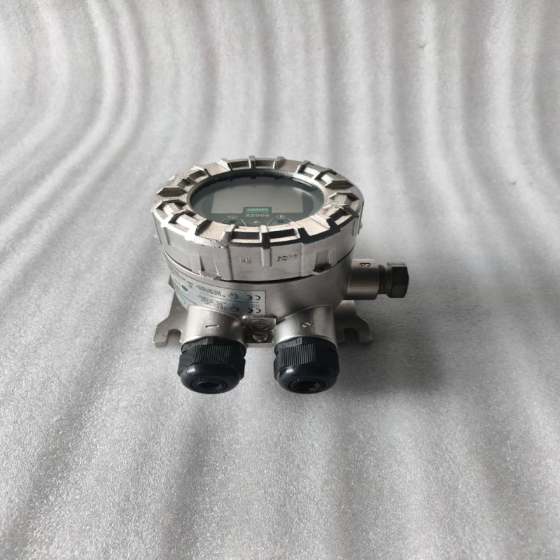 MSA ULTIMA X5000 A-X5000-0-A-0-1-0-61-61-0 Fixed Digital Gas Detection Transmitter thumbnail 4