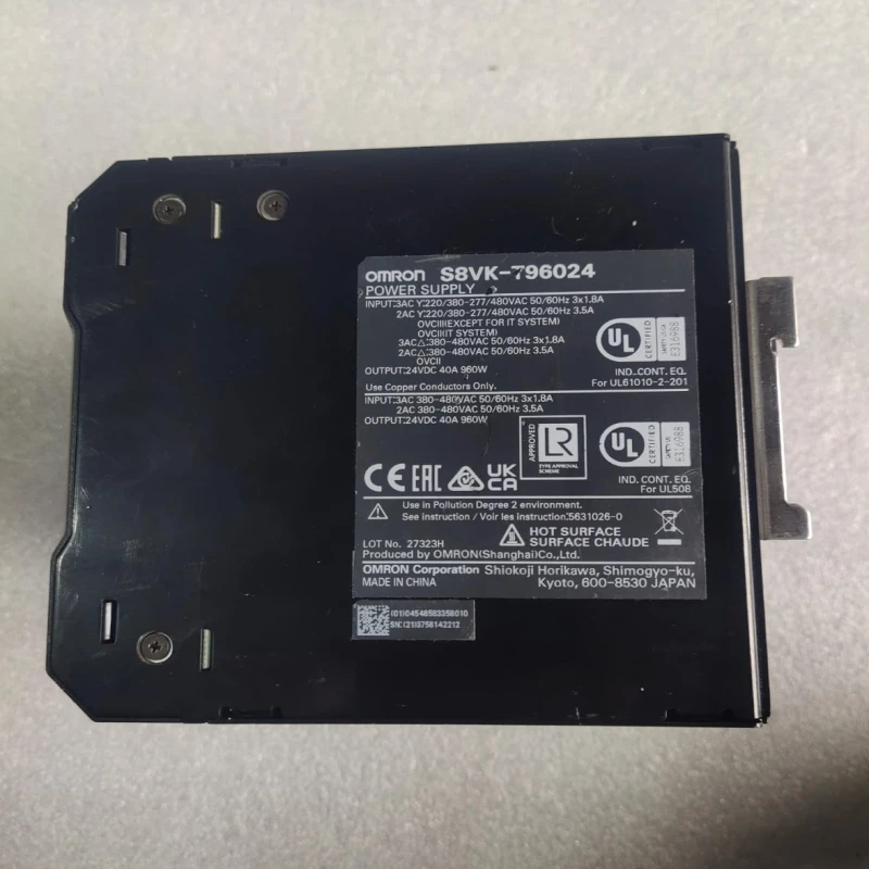 Omron S8VK-796024 24V DC 40A 960W Industrial Switching Power Supply | Three-Phase DIN Rail Power Supply Module thumbnail 4
