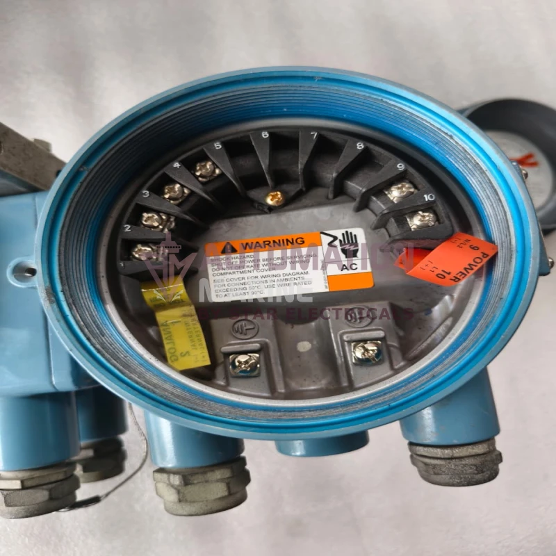 Rosemount 8750W Magnetic Flowmeter Transmitter 8750WDMR1A1FNSA015SA1M4, 90–250 VAC, 4–20 mA HART, Pulse Output, IP66 thumbnail 8