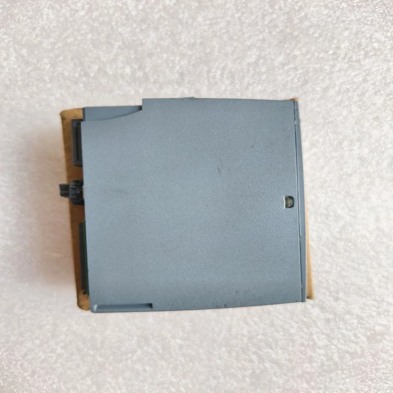 Siemens SIMATIC ET 200SP Analog Output Module 6ES7 135-6FB00-0BA1 – 4 AO Voltage/Current, High Accuracy, DIN Rail thumbnail 3