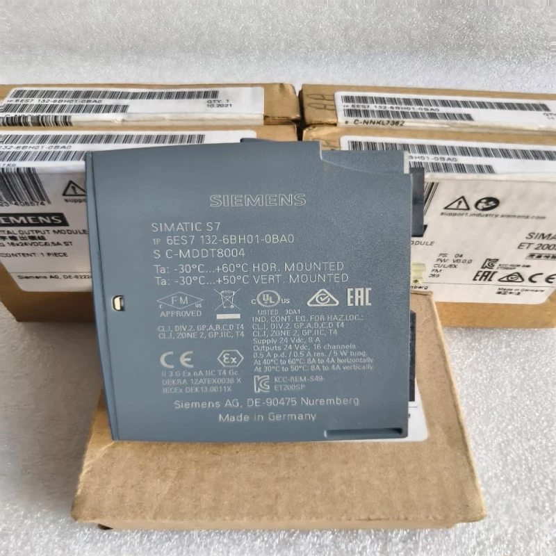 Siemens SIMATIC ET 200SP Digital Output Module DO 16x24V DC 0.5A – 6ES7 132-6BH01-0BA0 thumbnail 4