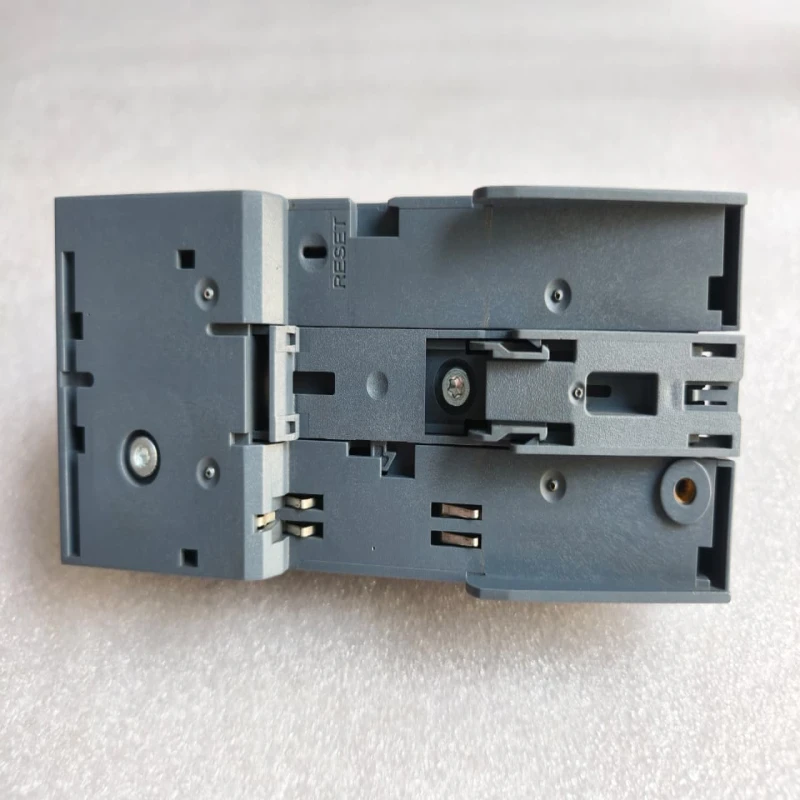 Siemens SIMATIC ET 200SP IM 6ES7 155-6BU00-0CN0 Interface Module for Distributed I/O – PROFINET, Multi-Hot Swap Support thumbnail 5