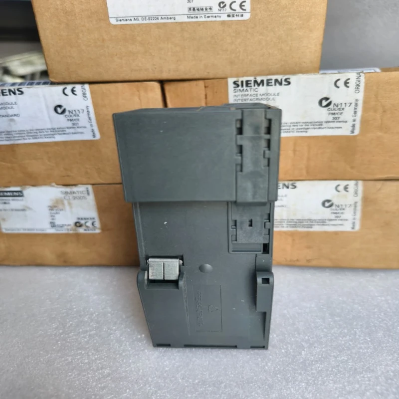 Siemens SIMATIC ET200S Interface Module 6ES7151-1AA05-0AB0 | PROFIBUS DP IM151-1 Standard Interface Module thumbnail 4