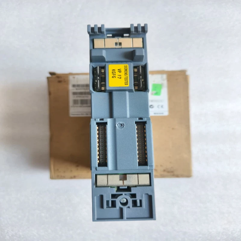 Siemens SIMATIC NET CM1542-5 Communication Module 6GK7542-5DX00-0XE0 | PROFIBUS DP Master/Slave Communication Module for SIMATIC S7-1500 PLC thumbnail 3