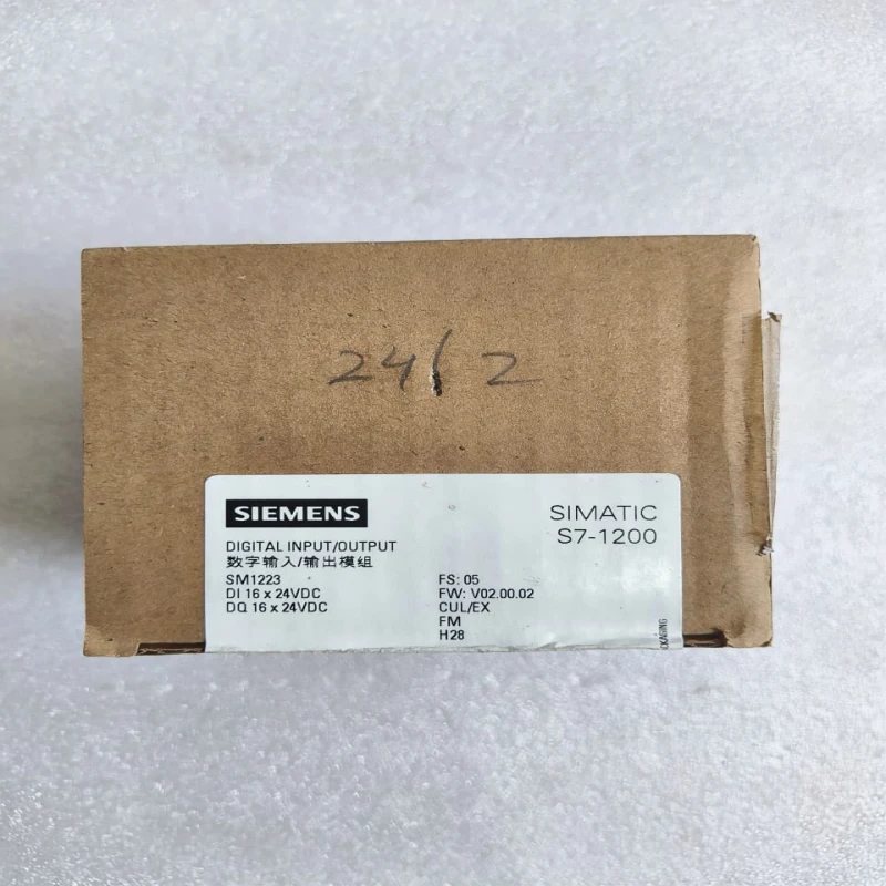 SIEMENS SIMATIC S7-1200 SM 1223 DI/DO Module 6ES7 223-1BL32-0XB0 – 16 Digital Inputs / 16 Digital Outputs, 24V DC Transistor thumbnail 2