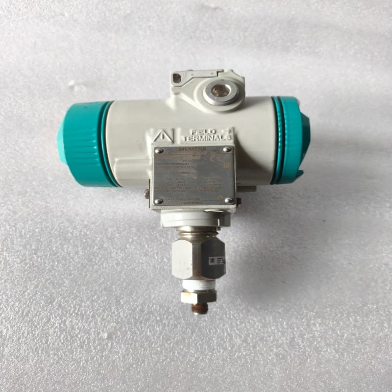Siemens SITRANS P DS III Pressure Transmitter 7MF4033-1DB10-1NC6-Z | Smart 4-20mA HART Industrial Pressure Transmitter | IP65 Process Pressure Sensor thumbnail 3
