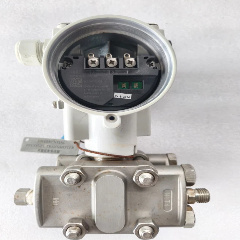 Siemens SITRANS P320 Differential Pressure Transmitter 7MF0340-1ML11-5AF2-Z | 4-20mA HART Smart DP Pressure Transmitter | IP66 Industrial Pressure Sensor thumbnail 7