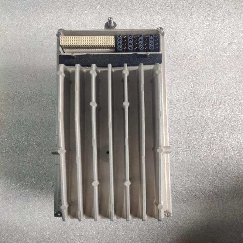 Vestas CT8403 DCN FRU Control Module 51840302 | 24VDC 26.5A Wind Turbine Control Unit | Genuine Vestas Spare Part thumbnail 4