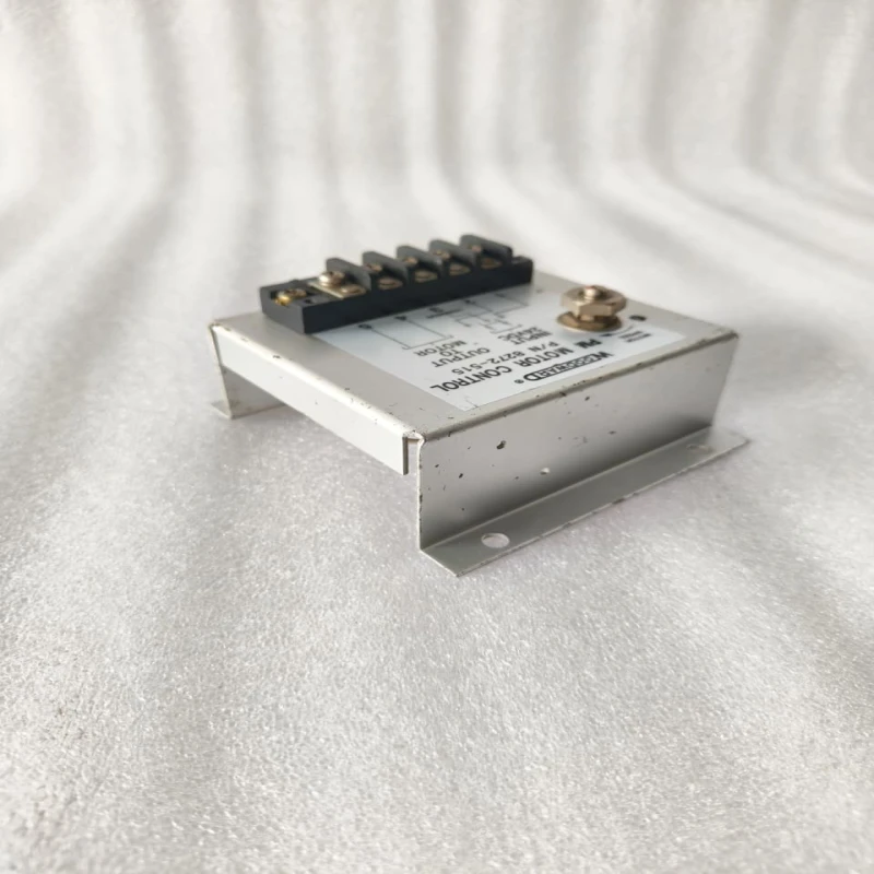 WOODWARD 8272-515 PM MOTOR CONTROL 24VDC INPUT 24VDC OUTPUT TO MOTOR SPEED CONTROL thumbnail 4
