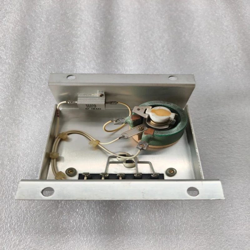 WOODWARD 8272-516 PM Motor Control 110VAC to 0-48VDC Permanent Magnet Motor Speed Controller thumbnail 8