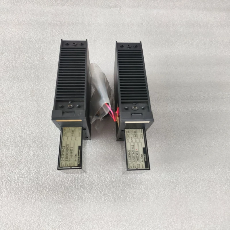 YAMATAKE  J-SIP50-22 4-20mA Signal Isolator Controller, DC 24V, 4-20mA Input &amp;amp;amp; Output thumbnail 4