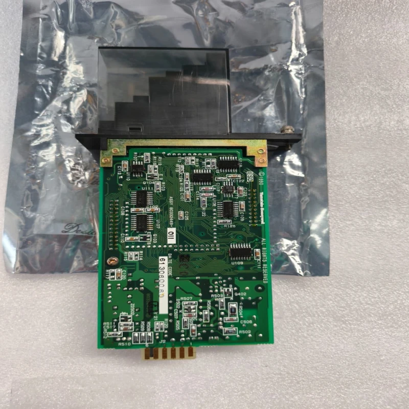 YAMATAKE J-SRV80Z-021 RTD Analog Input Module, PT Input −180 to 100°C, 24V DC, 4–20mA Output thumbnail 3