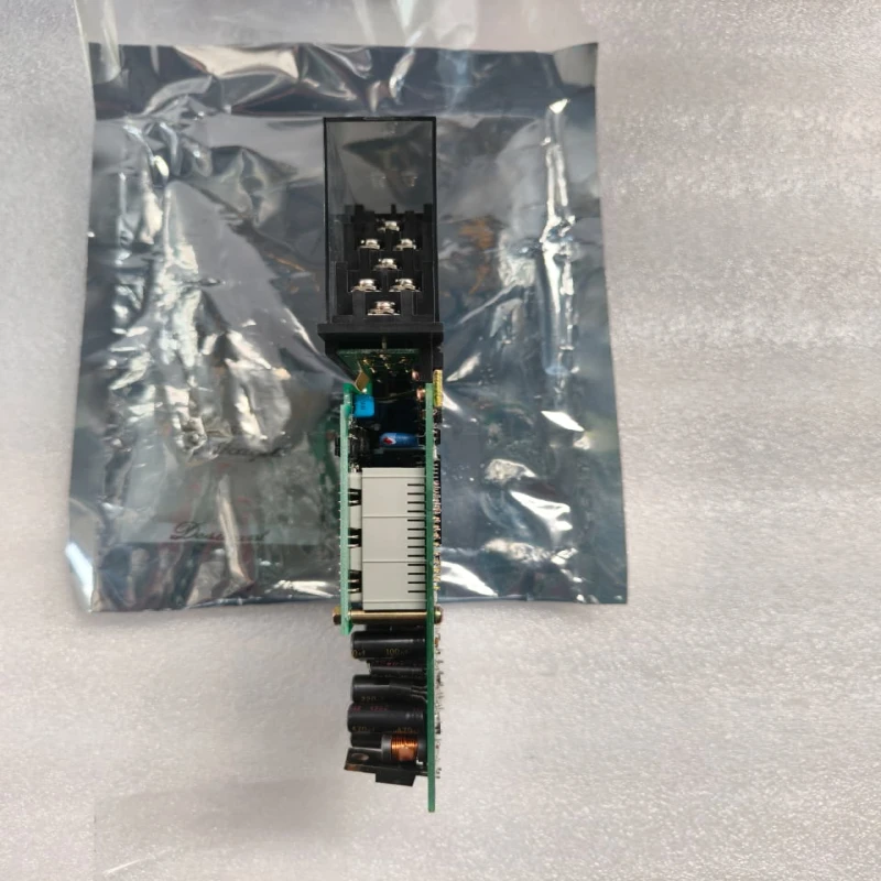 YAMATAKE J-SRV80Z-021 RTD Analog Input Module, PT Input −180 to 100°C, 24V DC, 4–20mA Output thumbnail 6