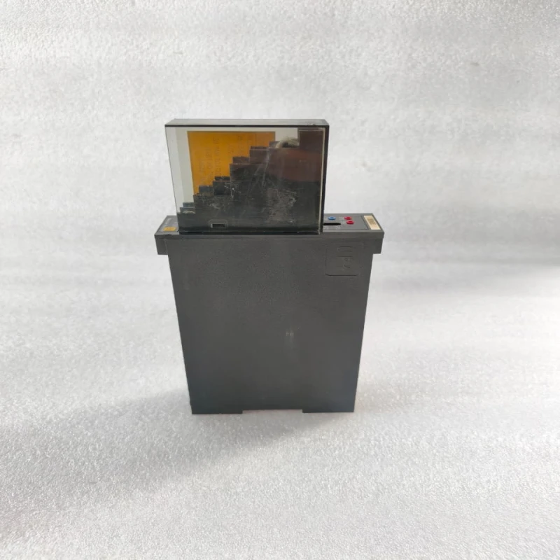 YAMATAKE J-SSP50-22 Loop Control Module 4-20mA Input DC24V Dual Dry Contact Output thumbnail 3